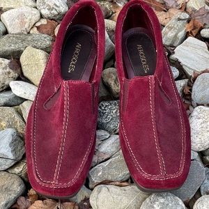 Red Suede Aerosoles Slip On Shoes Size 9.5